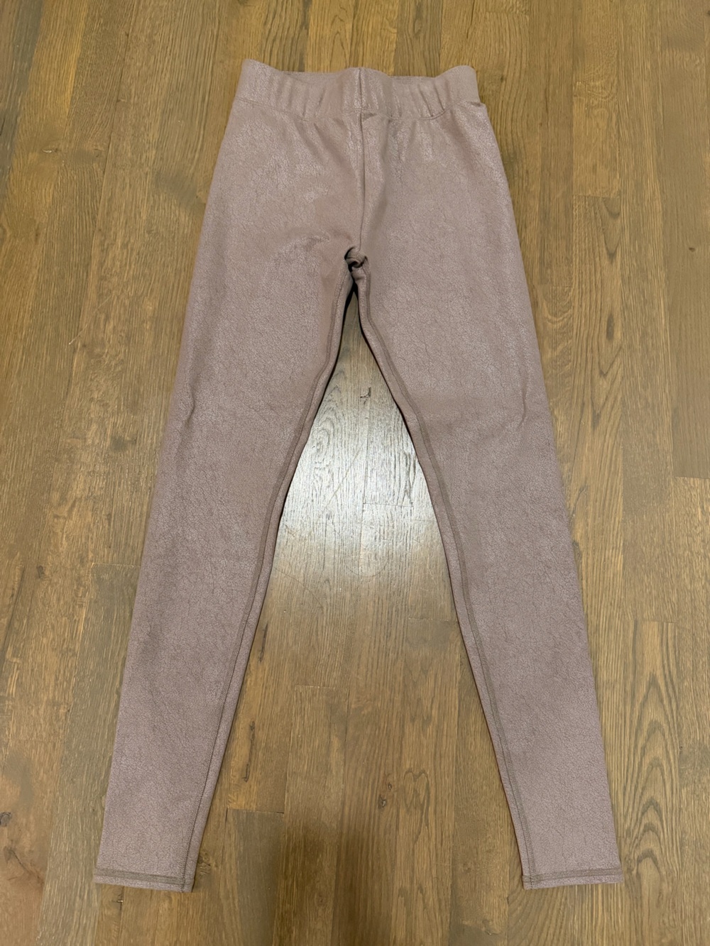 ALO FAUX LEATHER AIRBRUSH HIGH-WAIST LEGGING × 1